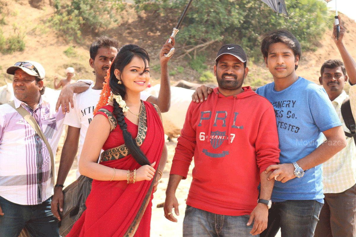nuvvu-nenu-osey-orey-working-stills